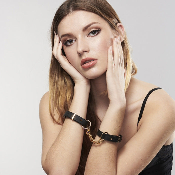 BIJOUX – INDISCRETS MAZE HANDSCHELLEN SCHWARZE ARMBÄNDER