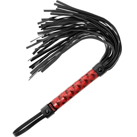 BEGME - RED EDITION FLOGGER IN PELLE VEGANA