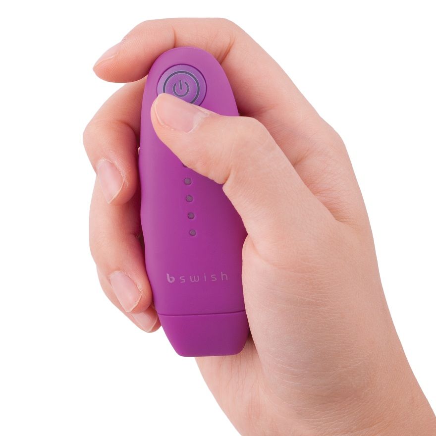 B SWISH - BNAUGHTY UNLEASHED CLASSIC LILAC REMOTE CONTROL