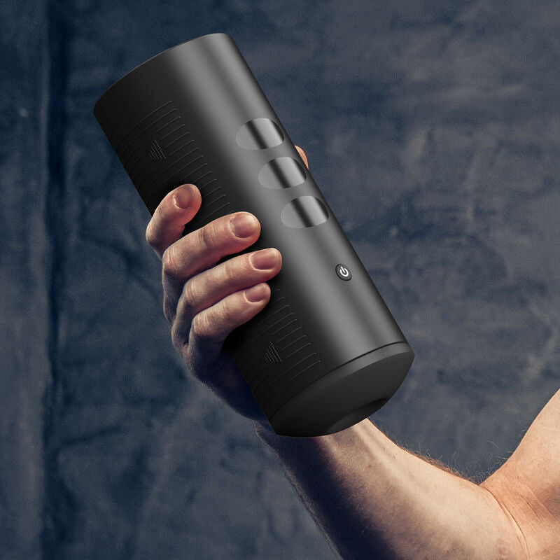 KIIROO - MASTURBATOR MIT TITAN-TECHNOLOGIE